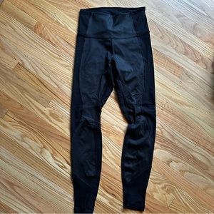Lululemon leggings black pattern